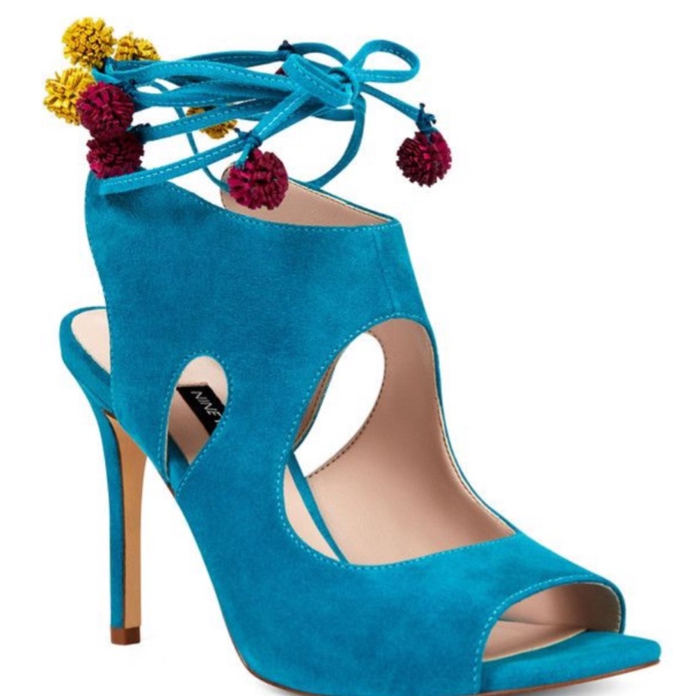 Nine West lace up Pom Pom heels-NWOT